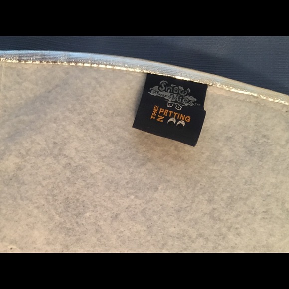 Snow Buddies “The Petting Zoo” - Picture 5 of 6